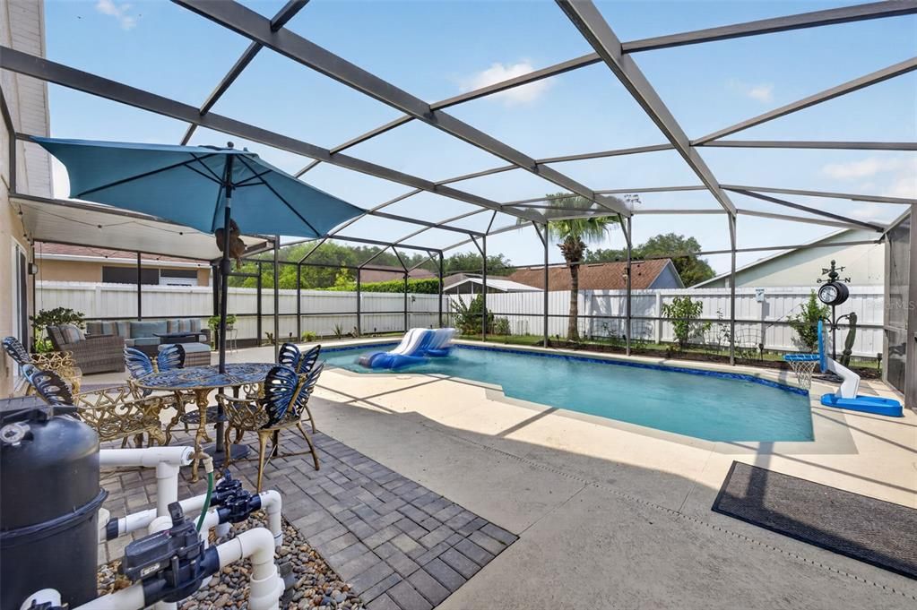 For Sale: $540,000 (4 beds, 2 baths, 2336 Square Feet)