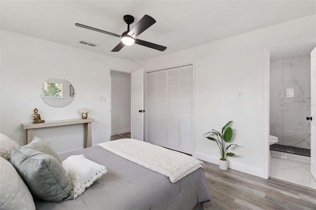 En Venta: $295,000 (3 camas, 2 baños, 1353 Pies cuadrados)