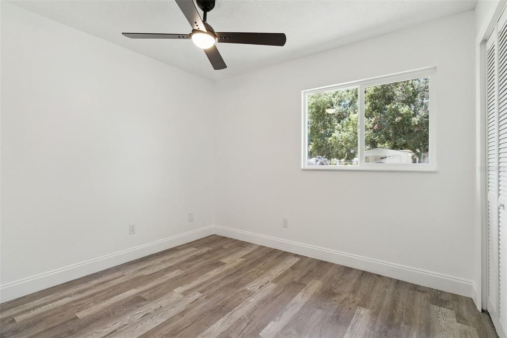 En Venta: $295,000 (3 camas, 2 baños, 1353 Pies cuadrados)