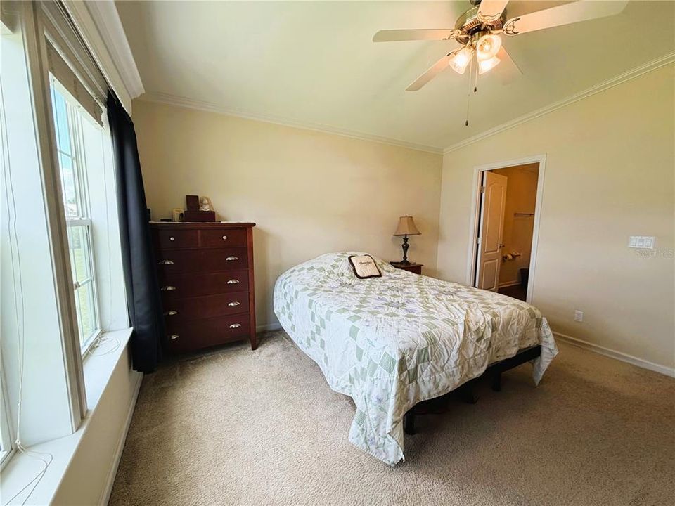 For Sale: $254,900 (3 beds, 2 baths, 1188 Square Feet)