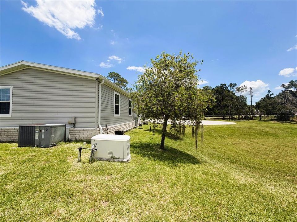 For Sale: $254,900 (3 beds, 2 baths, 1188 Square Feet)