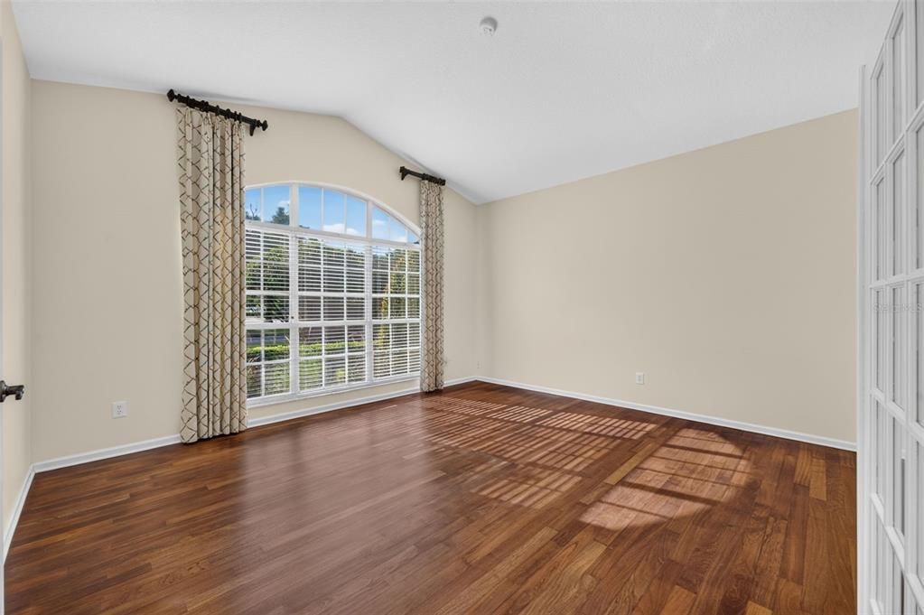 For Sale: $625,000 (4 beds, 3 baths, 2344 Square Feet)