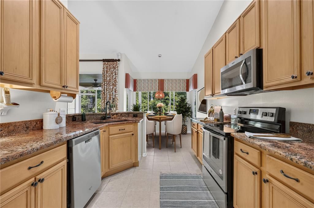 For Sale: $625,000 (4 beds, 3 baths, 2344 Square Feet)