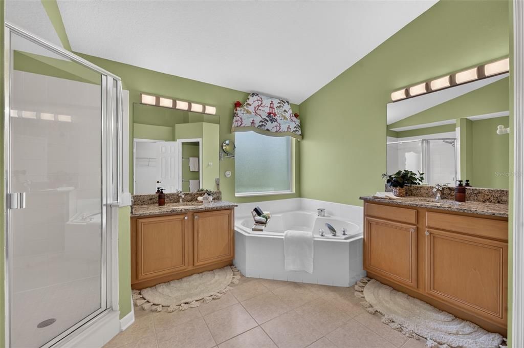 For Sale: $625,000 (4 beds, 3 baths, 2344 Square Feet)
