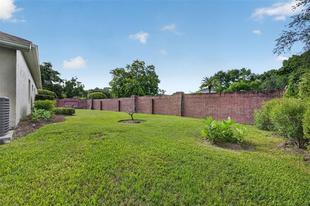 For Sale: $625,000 (4 beds, 3 baths, 2344 Square Feet)