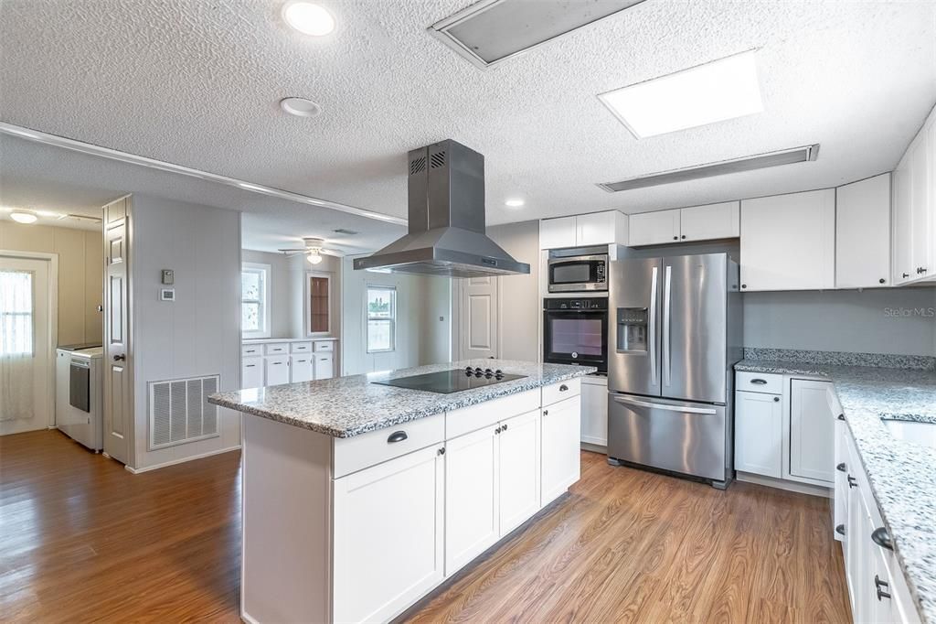 Activo con contrato: $175,000 (2 camas, 2 baños, 1480 Pies cuadrados)