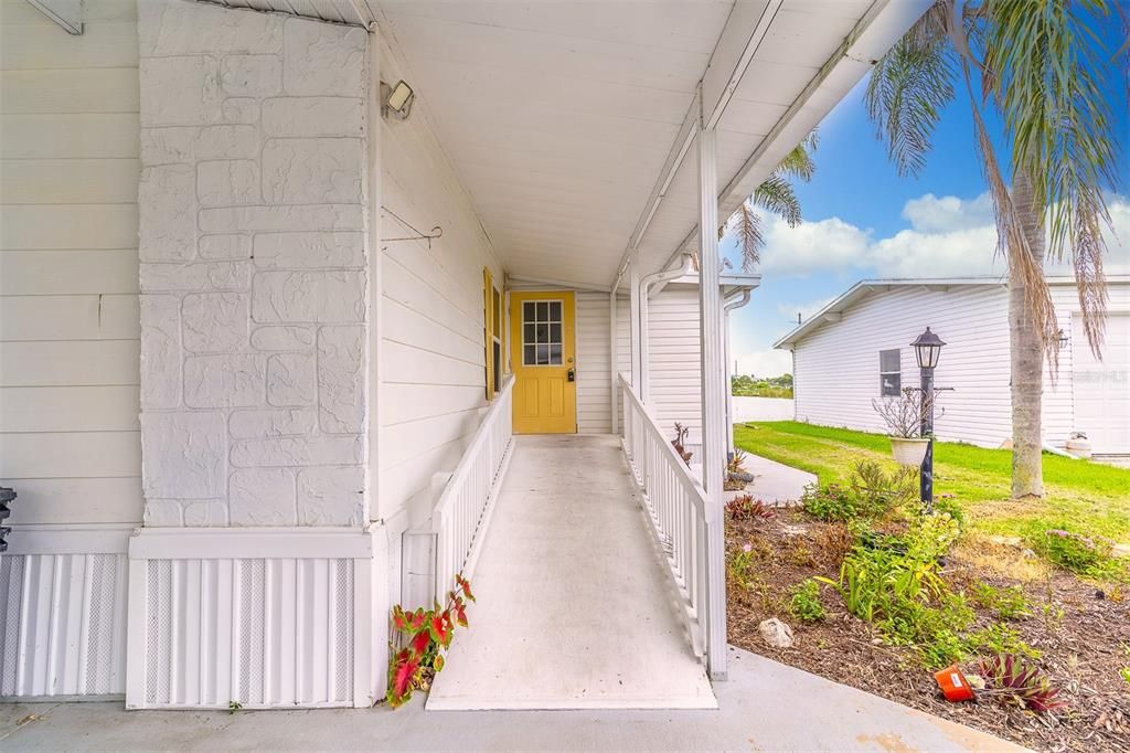 Activo con contrato: $175,000 (2 camas, 2 baños, 1480 Pies cuadrados)