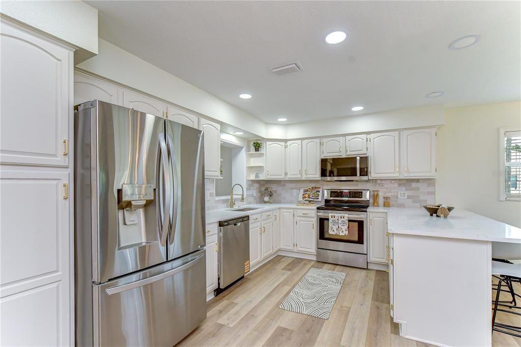 En Venta: $429,900 (3 camas, 2 baños, 1550 Pies cuadrados)