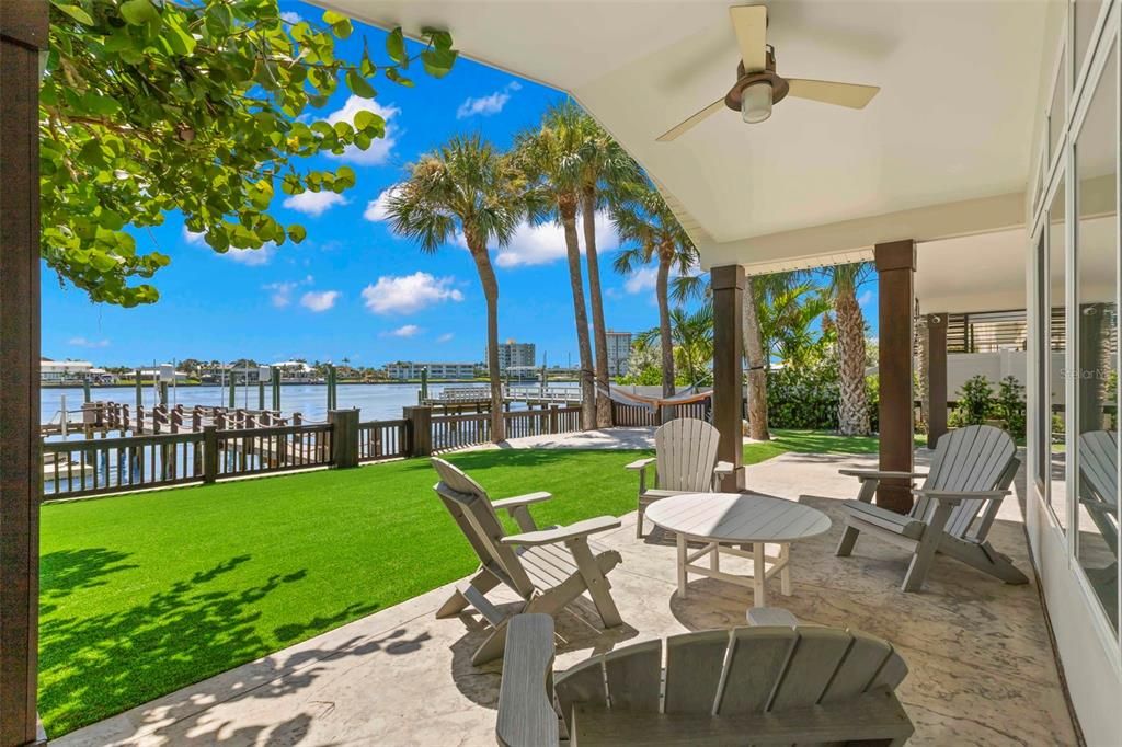 For Sale: $1,950,000 (3 beds, 3 baths, 2068 Square Feet)
