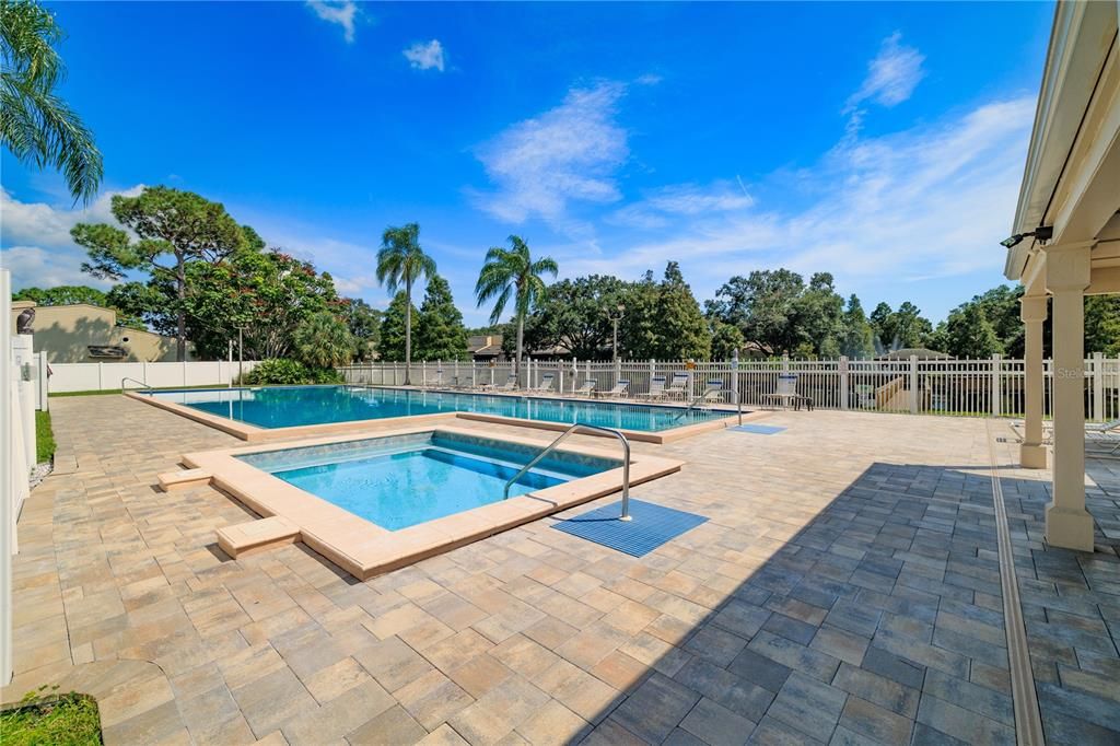 For Sale: $248,900 (2 beds, 2 baths, 1190 Square Feet)