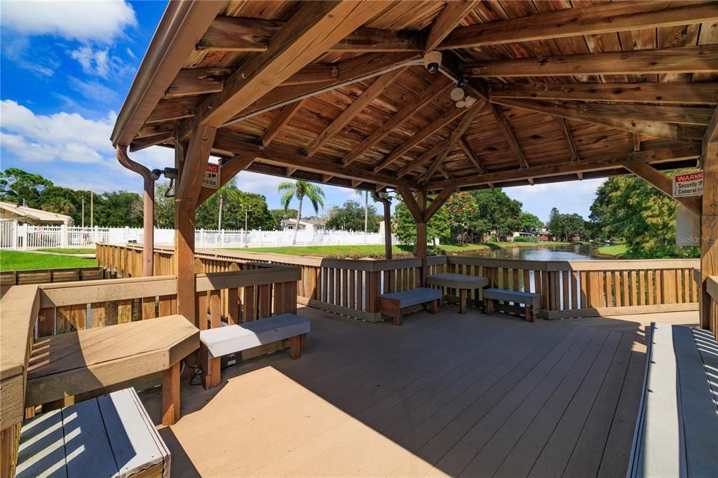 For Sale: $248,900 (2 beds, 2 baths, 1190 Square Feet)