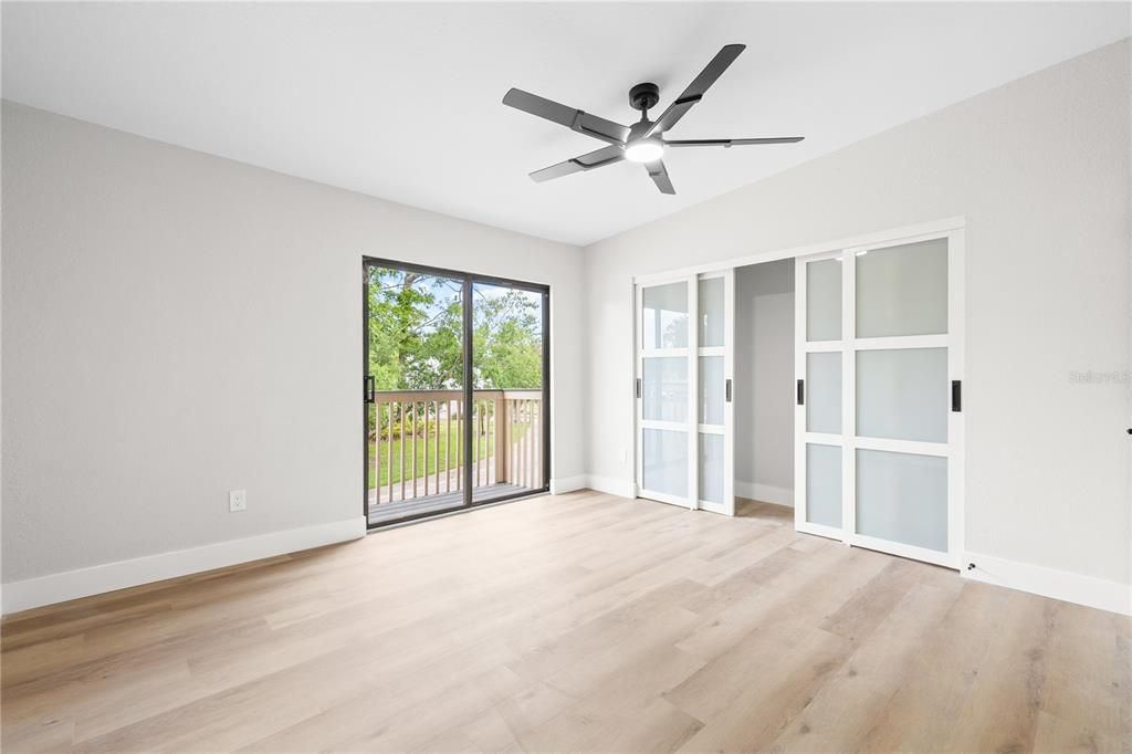 For Sale: $248,900 (2 beds, 2 baths, 1190 Square Feet)