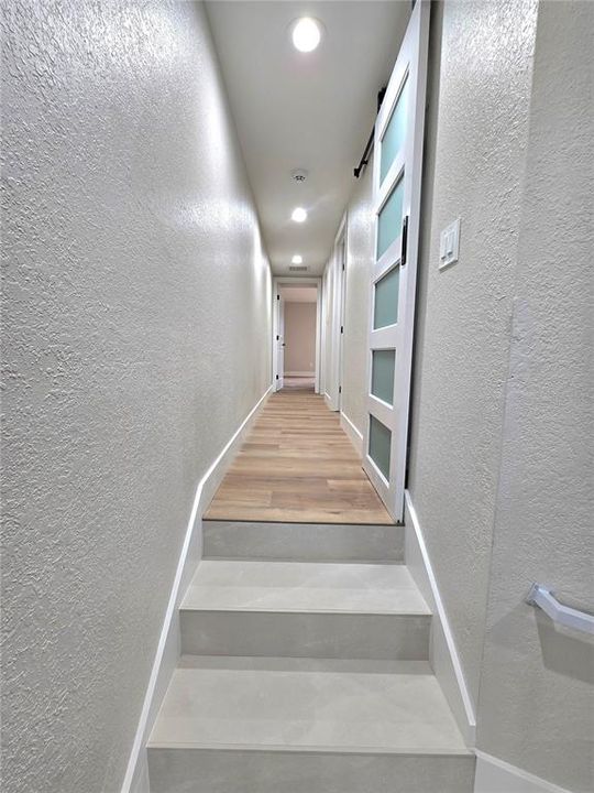 For Sale: $248,900 (2 beds, 2 baths, 1190 Square Feet)
