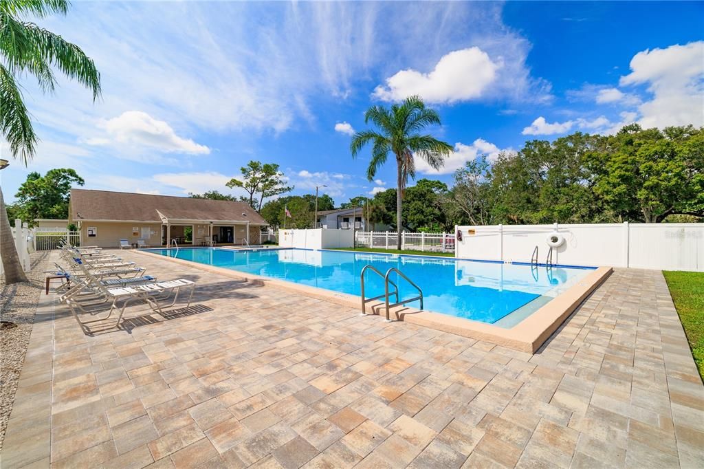 For Sale: $248,900 (2 beds, 2 baths, 1190 Square Feet)