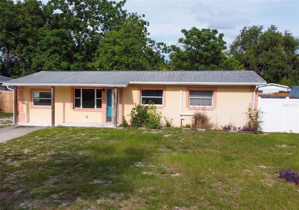 En Venta: $245,000 (4 camas, 2 baños, 1455 Pies cuadrados)
