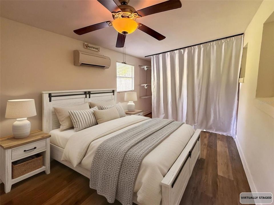 En Venta: $245,000 (4 camas, 2 baños, 1455 Pies cuadrados)