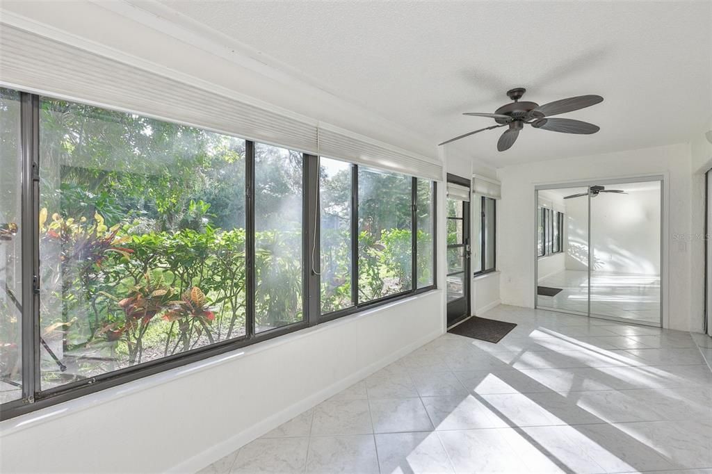 For Sale: $195,000 (2 beds, 2 baths, 1108 Square Feet)