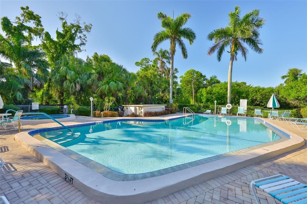 For Sale: $195,000 (2 beds, 2 baths, 1108 Square Feet)