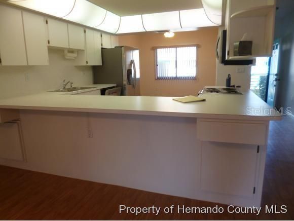For Rent: $2,000 (2 beds, 2 baths, 1363 Square Feet)