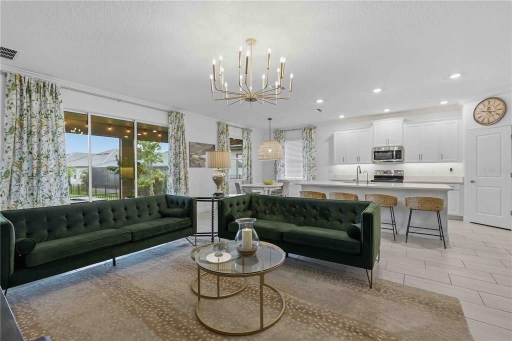 En Venta: $450,000 (3 camas, 3 baños, 2395 Pies cuadrados)