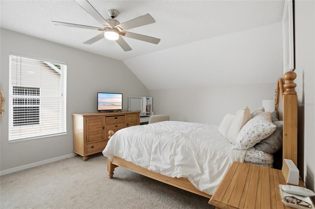 For Sale: $449,000 (4 beds, 3 baths, 2016 Square Feet)