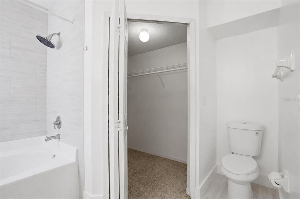 For Sale: $449,000 (4 beds, 3 baths, 2016 Square Feet)