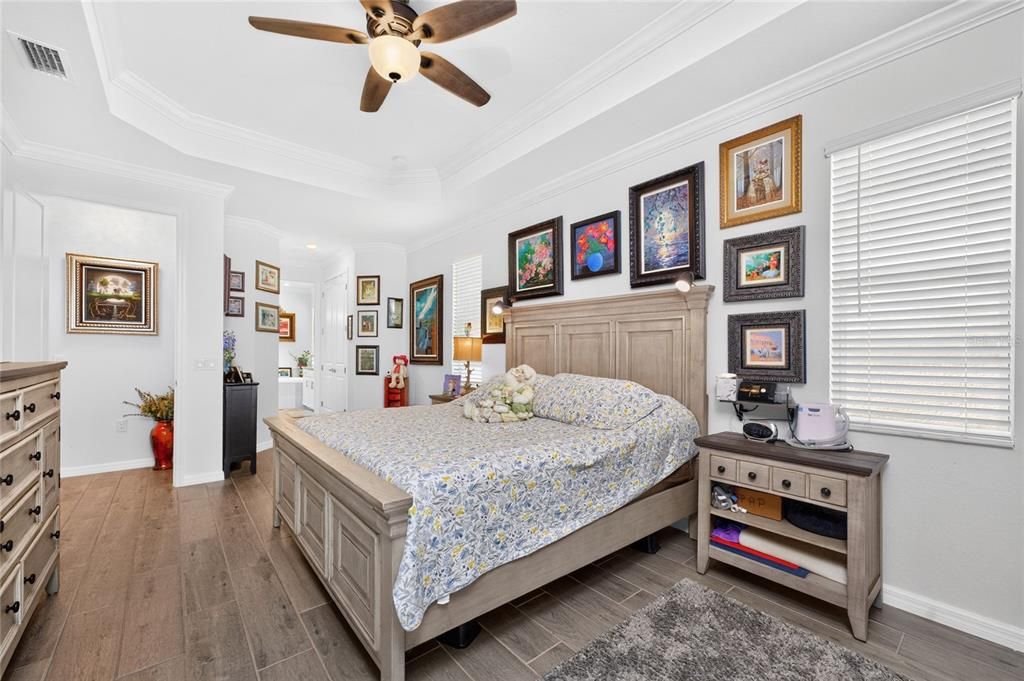 На продажу: $489,000 (2 спален, 2 ванн, 1948 Квадратных фут)