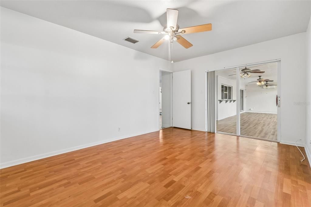 For Sale: $465,000 (3 beds, 2 baths, 2009 Square Feet)