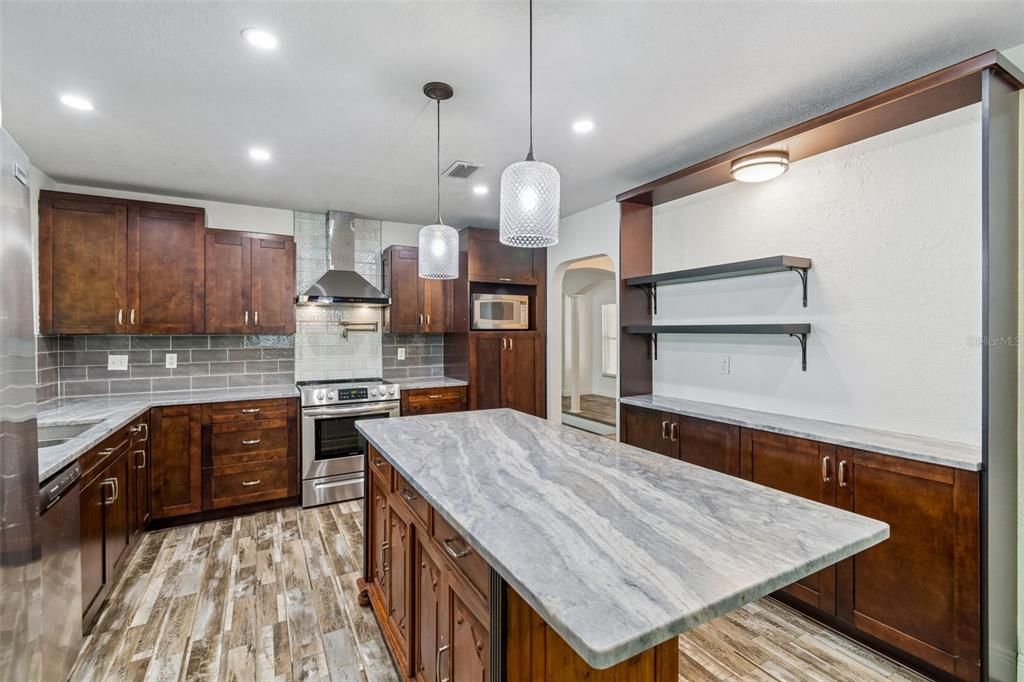 For Sale: $465,000 (3 beds, 2 baths, 2009 Square Feet)