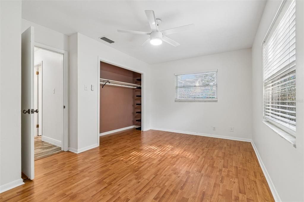 For Sale: $465,000 (3 beds, 2 baths, 2009 Square Feet)