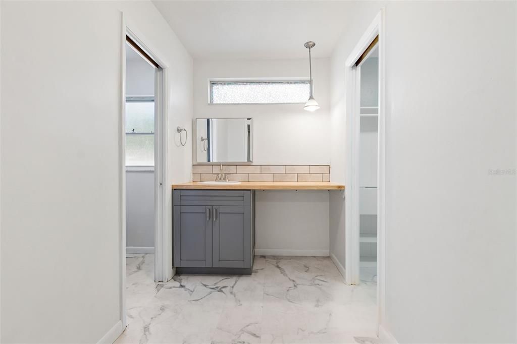 For Sale: $465,000 (3 beds, 2 baths, 2009 Square Feet)