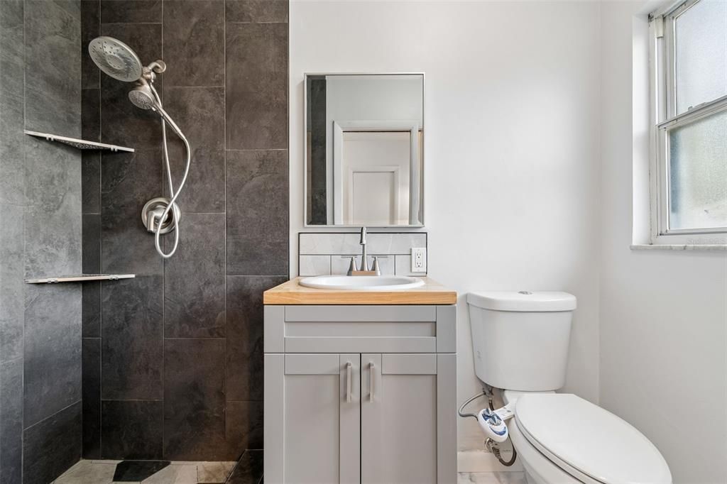 For Sale: $465,000 (3 beds, 2 baths, 2009 Square Feet)