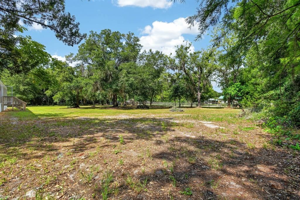 For Sale: $235,000 (3 beds, 2 baths, 1216 Square Feet)