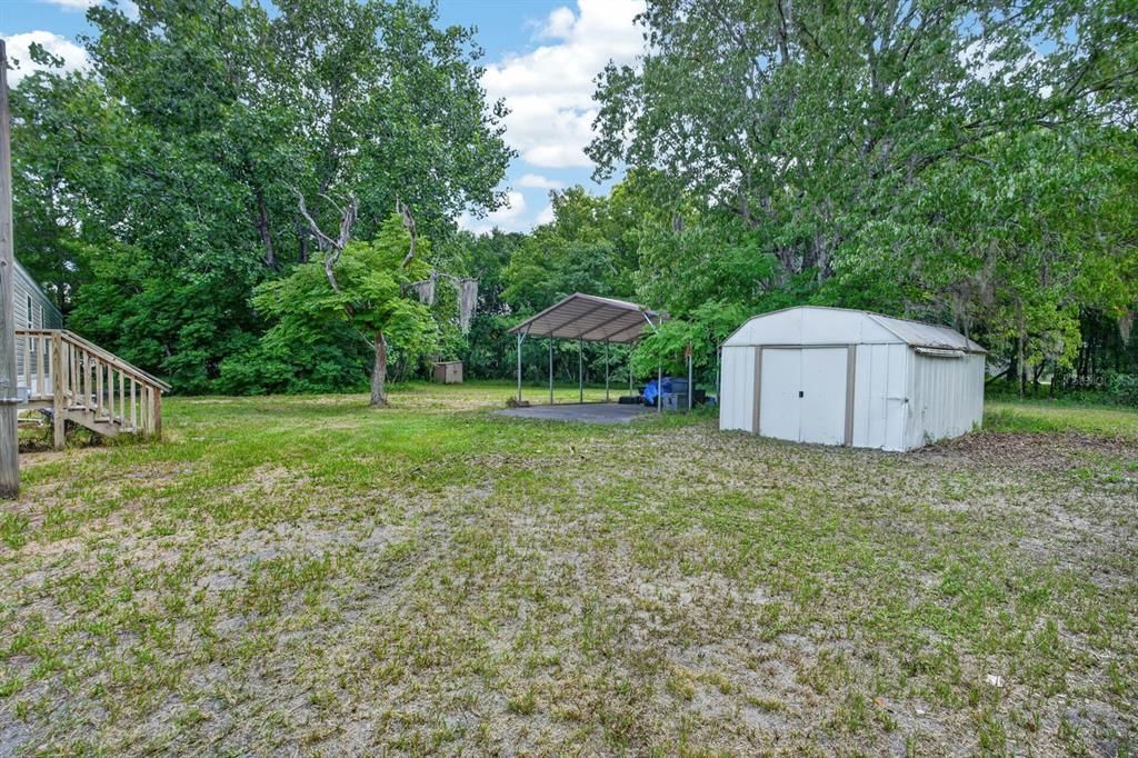 For Sale: $235,000 (3 beds, 2 baths, 1216 Square Feet)