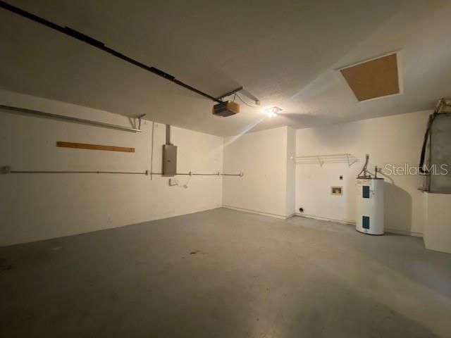 For Rent: $2,100 (3 beds, 2 baths, 1200 Square Feet)