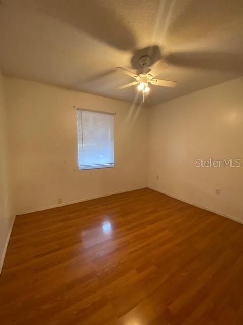 For Rent: $2,100 (3 beds, 2 baths, 1200 Square Feet)