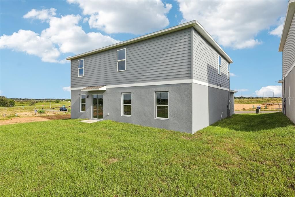 En Venta: $349,990 (5 camas, 3 baños, 2277 Pies cuadrados)
