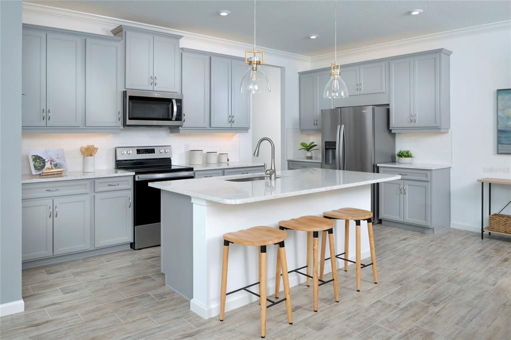 For Sale: $380,812 (2 beds, 2 baths, 1501 Square Feet)