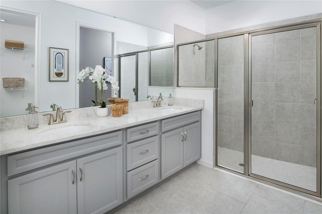 For Sale: $380,812 (2 beds, 2 baths, 1501 Square Feet)