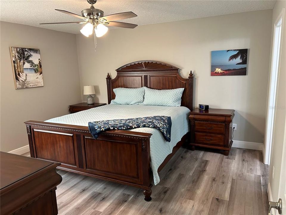En Venta: $264,900 (3 camas, 2 baños, 1405 Pies cuadrados)