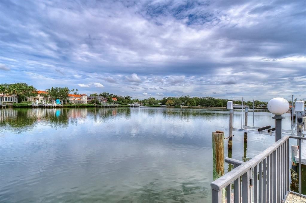 For Sale: $4,600,000 (0.26 acres)