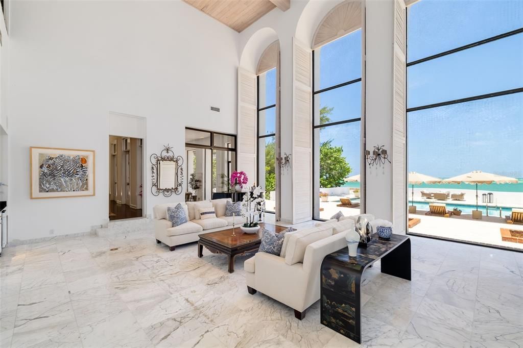 En Venta: $14,900,000 (6 camas, 4 baños, 9162 Pies cuadrados)