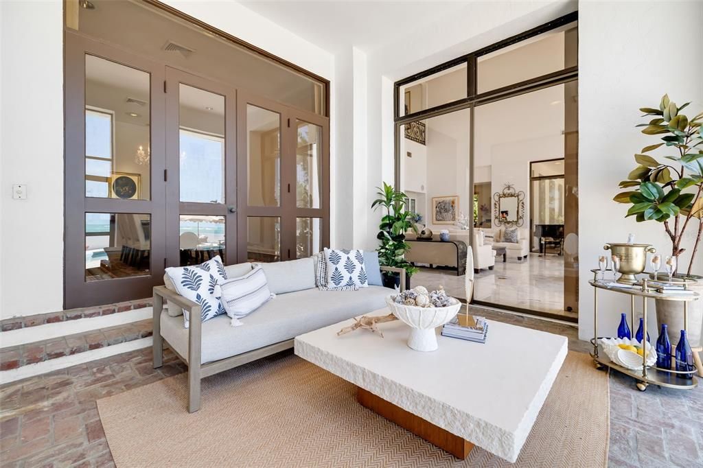 En Venta: $14,900,000 (6 camas, 4 baños, 9162 Pies cuadrados)
