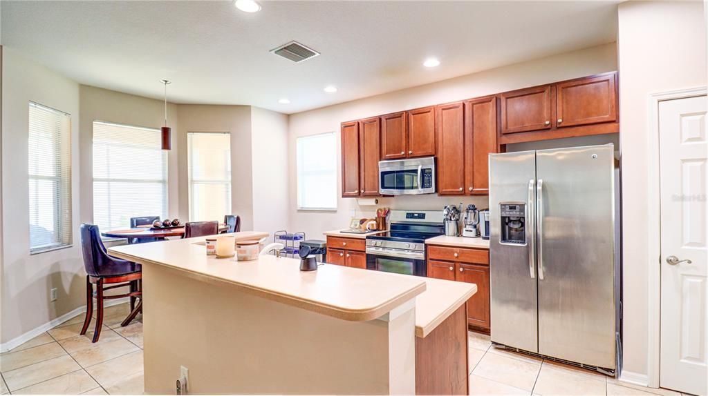 For Sale: $440,000 (4 beds, 2 baths, 2397 Square Feet)