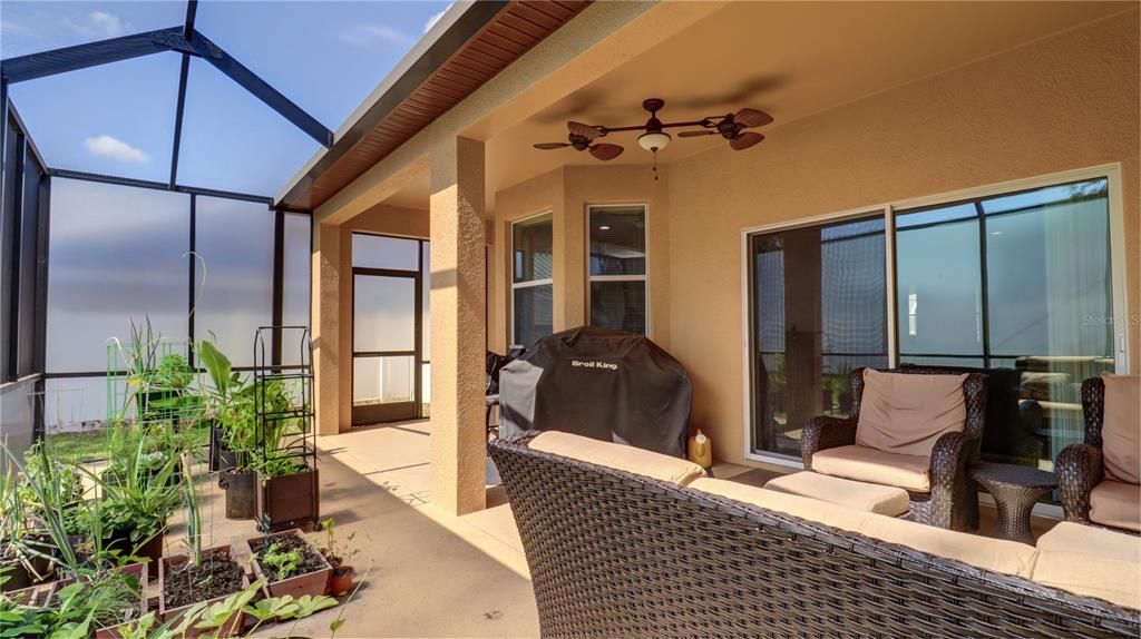 For Sale: $440,000 (4 beds, 2 baths, 2397 Square Feet)