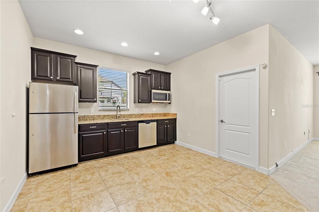 En Venta: $765,000 (7 camas, 4 baños, 3899 Pies cuadrados)