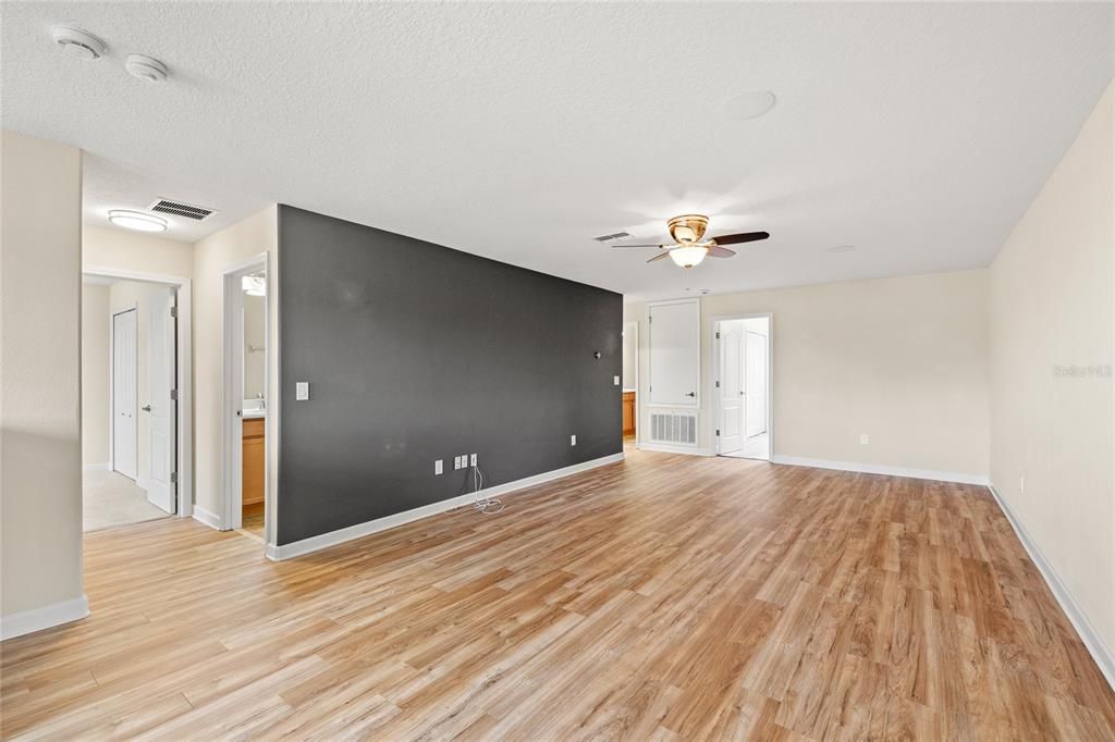 En Venta: $765,000 (7 camas, 4 baños, 3899 Pies cuadrados)