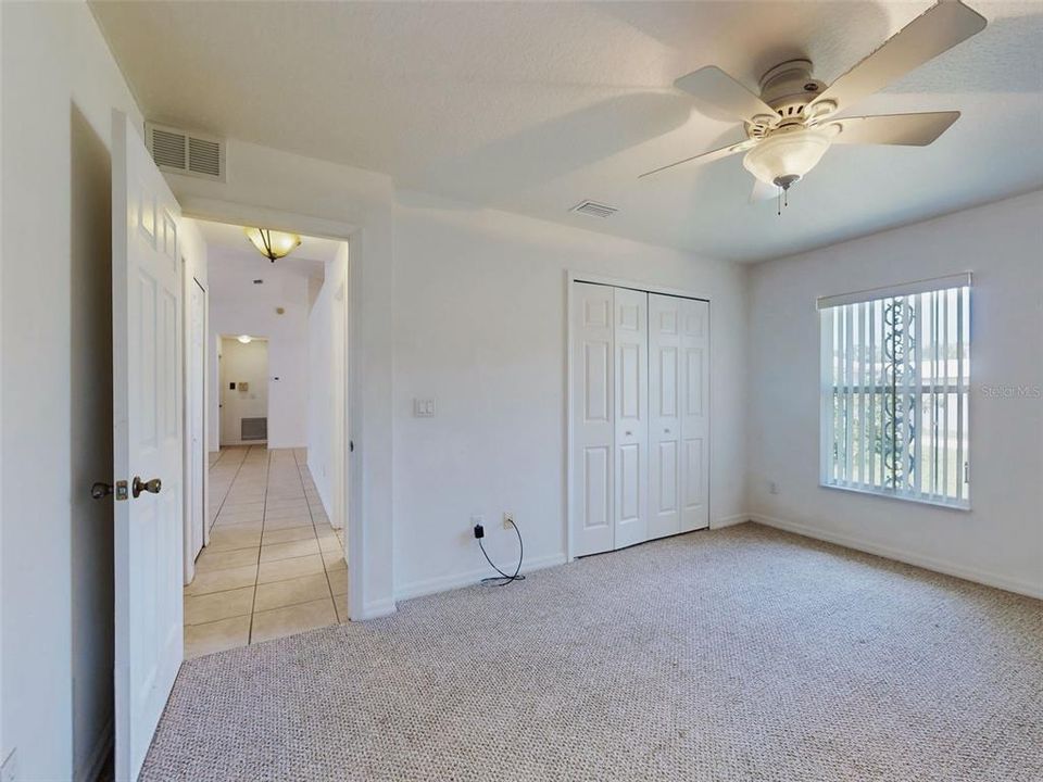 For Sale: $365,000 (3 beds, 2 baths, 1731 Square Feet)