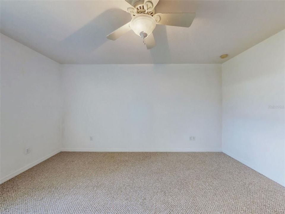 For Sale: $365,000 (3 beds, 2 baths, 1731 Square Feet)