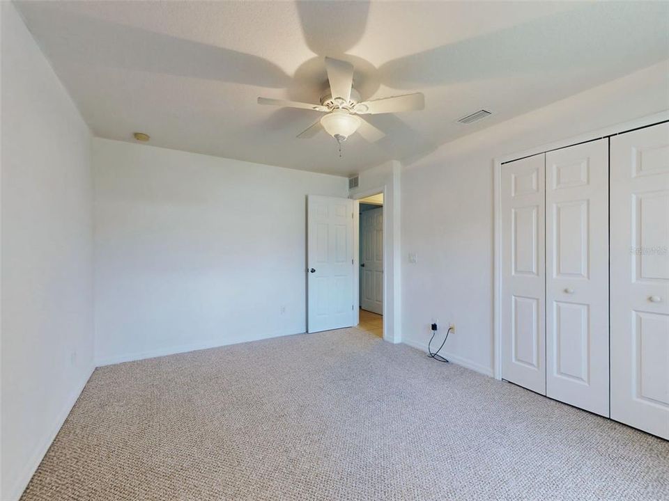 For Sale: $365,000 (3 beds, 2 baths, 1731 Square Feet)